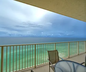 Photo 4 - Luxurious High-Rise Condo with Direct Beach Access & Beachside Pool - Unit 2105