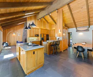 Photo 3 - 2 Pioneer Home features Brand New Hot Tub and Bikes to Explore Sunriver