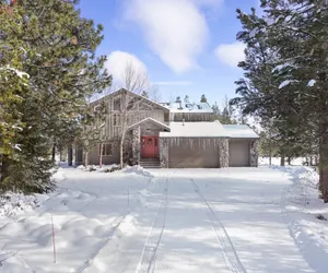 Photo 4 - 2 Sarazen Home with Hot Tub and BBQ on the Deck, Close to Woodlands Golf Course