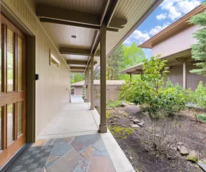 Photo 2 - Villa #5 at Broken Top