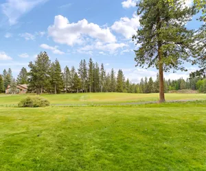 Photo 4 - Villa #5 at Broken Top