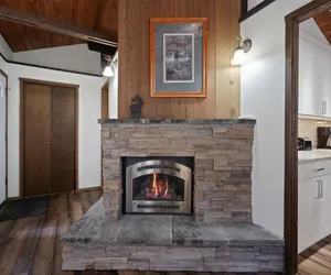Photo 3 - 3 Killdeer Lane Pet Friendly Home 3 Minutes Walk from SHARC
