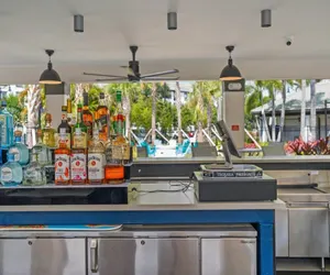 Photo 3 - Tropical Dreams Townhome At Vista Cay Close to all attractions