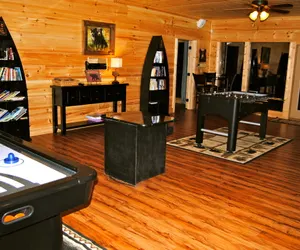 Photo 5 - Gatlinburg Mansion