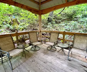 Photo 2 - Streamsong Secluded Creek View Cabin with Hot Tub and Pool Table