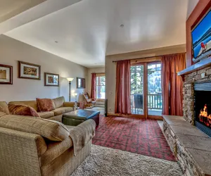 Photo 2 - Three Bedroom Mountain Retreat at Kirkwood