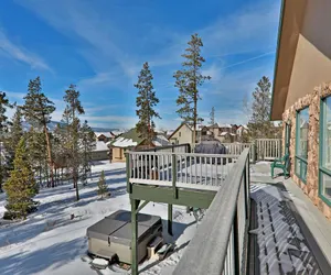 Photo 2 - Spacious Balsh Blvd Home with Private Hot Tub