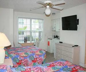 Photo 2 - Brunswick Plantation Resort and Golf Studio 1404L Villas in the Heart of NC Seafood Country