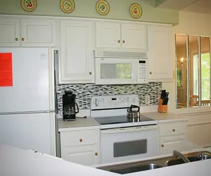 Photo 4 - Brunswick Plantation Condo 1404M with Full Kitchen and 27 hole Golf Course Onsite