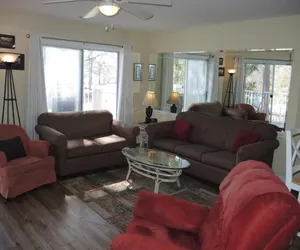 Photo 3 - 1 bedroom condo