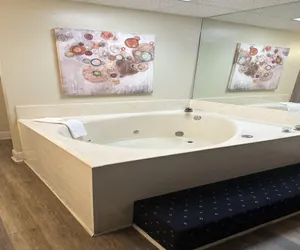 Photo 2 - 609 1 Bedroom Condo