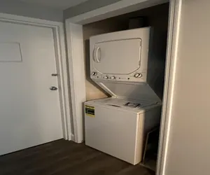 Photo 5 - City View 611 3BD Condo with Jacuzzi Tub and Fireplace