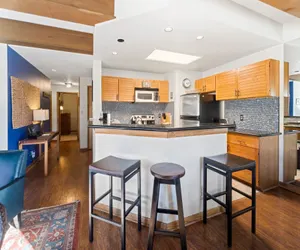 Photo 4 - Plaza Condo With Mtn View - Sleeps 6!