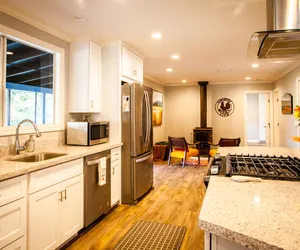 Photo 4 - Near Rolling Vineyards! Cozy 2BR Country Cottage