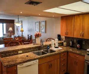 Photo 3 - Edgewater 506