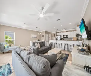 Photo 3 - Royal Palms Retreat