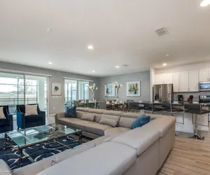 Photo 5 - 10 Bedrooms 8 Baths Private Amazing Pool Home