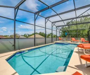 Photo 4 - 5 bedroom villa with hot tub!