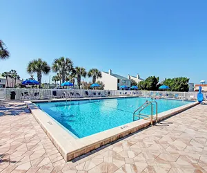 Photo 4 - Shoreline Towers 1084 - Beautiful 2 BR with Gulf views and on the beach