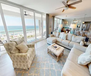 Photo 3 - Stunning Luxury in this Gulf front 3 BR 3 Ba and amazing views