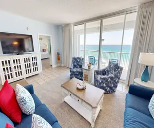 Photo 3 - Oceania 607 - 3 BR 3 Ba right on the beach - sleeps 8