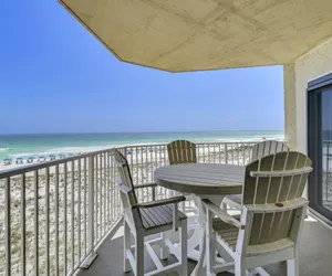 Photo 2 - IR 205 is a 2 BR Gulf front - Large and Spacious with Washer/Dryer