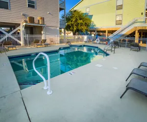 Photo 3 - Spinnaker Pointe 2A