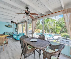 Photo 4 - Manatee Manor