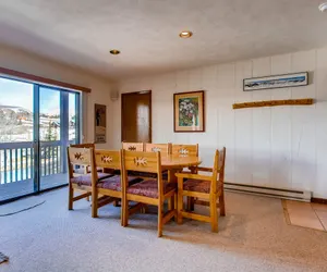 Photo 4 - 3 BR Unit With Fireplace & Mountain Views