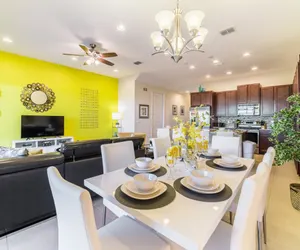 Photo 5 - Wonderful 4 bed Townhome near Disney Parks 342