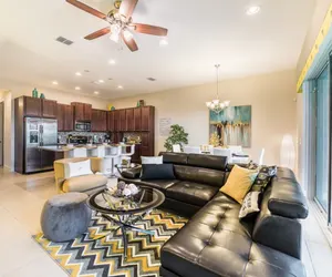 Photo 3 - Wonderful 4 bed Townhome near Disney Parks 342