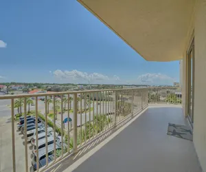 Photo 3 - Cozy Condominium with Astonishing View from Spacious Balcony - Unit 0401