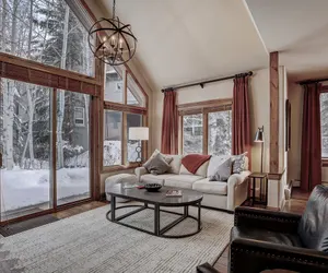 Photo 3 - Luxury 3 Bedroom Townhome - Walk to Chairlift!