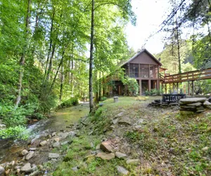 Photo 4 - Rippling Waters Lodge
