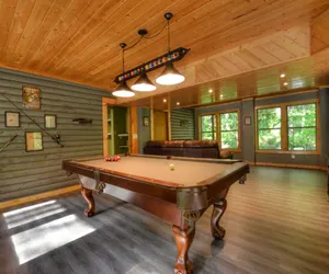 Photo 3 - Rippling Waters Lodge
