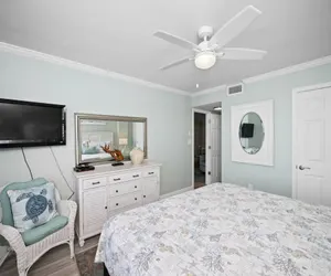 Photo 5 - Sunswept 402