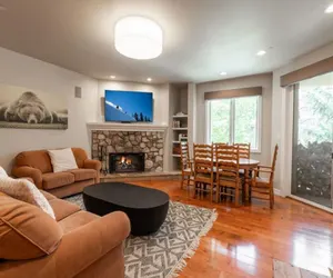 Photo 3 - Strawberry Park Condos, Ski-In/out and Heated Pool