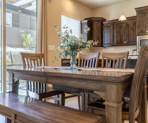 Photo 2 - Zions Point - Pet Friendly!