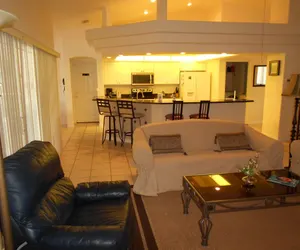 Photo 3 - Sunset Hideaway Villa Louise