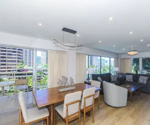 Photo 5 - Fully Furnished Ilikai Tower 525 Condo With Free Wifi, Near Best Waikiki Beaches!