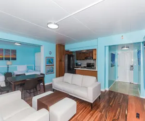 Photo 2 - Ilikai Tower 1934 Condo with Fully Equipped Kitchen - Great for longer stays!