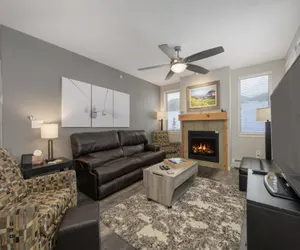 Photo 2 - Founders Pointe 4374