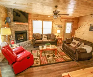 Photo 2 - Black Bear Retreat - Large Rustic Cabin Perfect for Families!