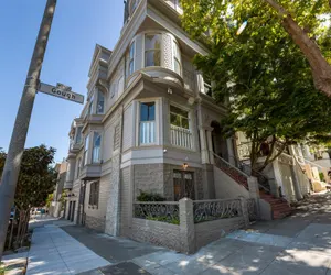 Photo 4 - Fabulous Classic Victorian Home in Pacific Heights