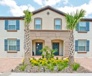 Photo 4 - Beautiful 5 Bedroom Home Near Disney