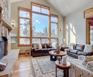 Photo 2 - Riverwood Retreat