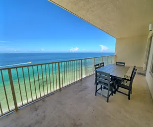 Photo 5 - Wondrous Condo with Beach Access and Poolside Beach - Unit 2103