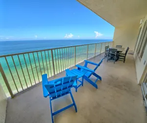 Photo 3 - Wondrous Condo with Beach Access and Poolside Beach - Unit 2103