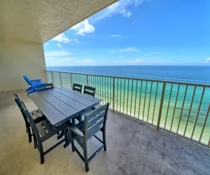 Photo 4 - Wondrous Condo with Beach Access and Poolside Beach - Unit 2103