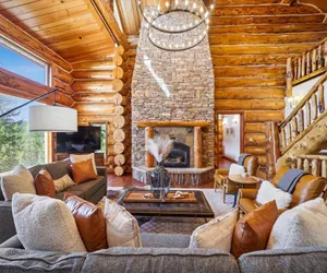 Photo 5 - Modern Log Cabin